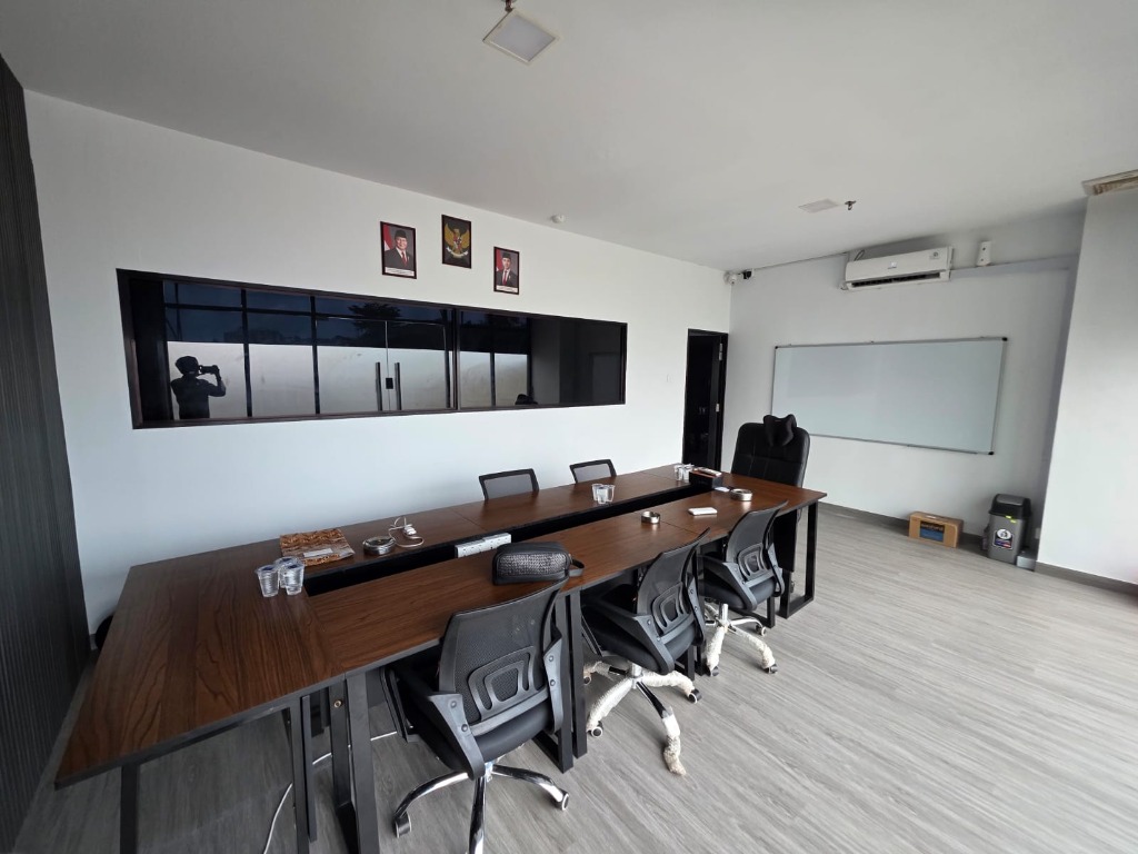 Main Meeting Room